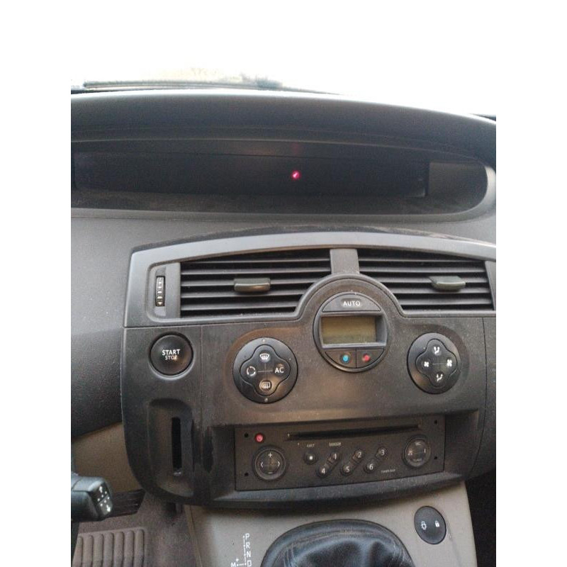 Boitier UCH RENAULT SCENIC 2 Photo n°5