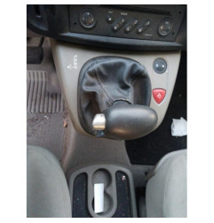 Boitier UCH RENAULT SCENIC 2