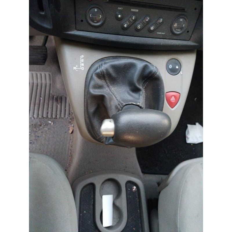Boitier UCH RENAULT SCENIC 2 Photo n°10