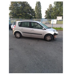 Boitier UCH RENAULT SCENIC 2
