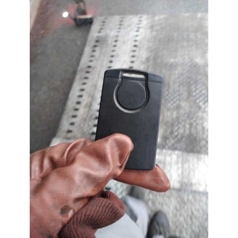 Pretensionneur de ceinture avant droit RENAULT SCENIC 3 Photo n°16