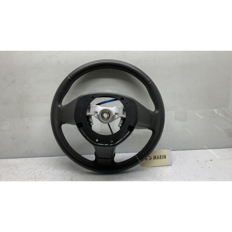 Volant SUZUKI SWIFT 3 Photo n°2