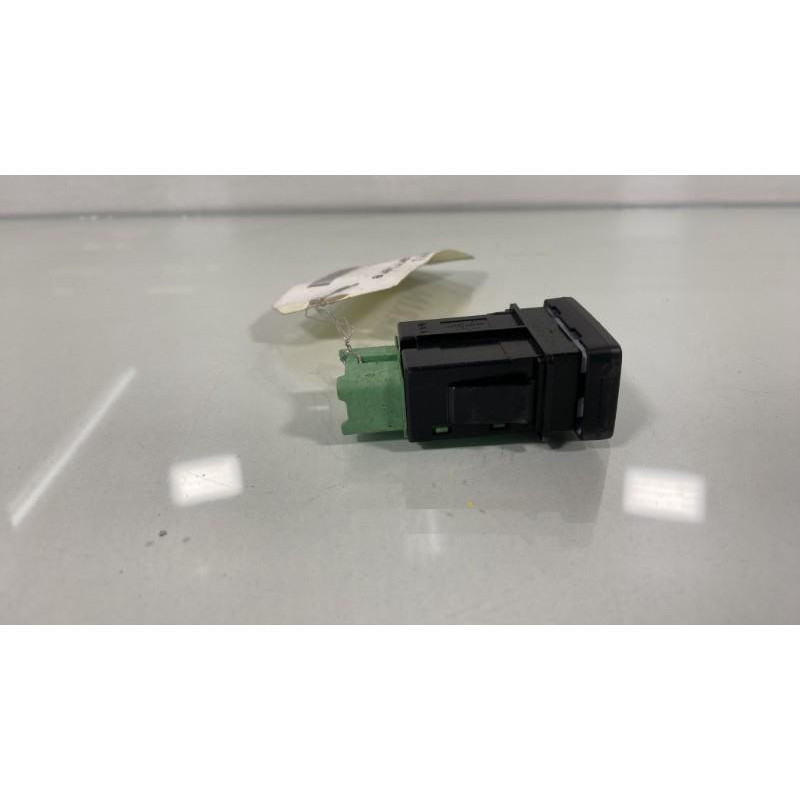 Commande anti brouillard arriere SUZUKI SWIFT 3 Photo n°2