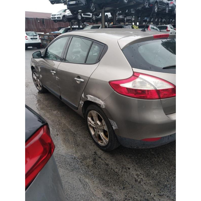 Boitier UCH RENAULT MEGANE 3 Photo n°4