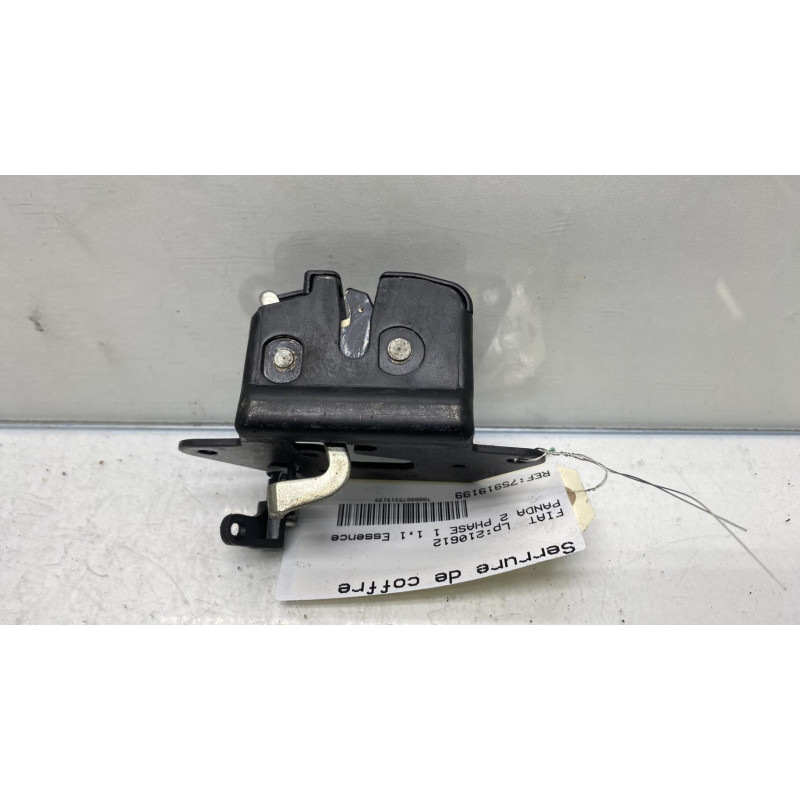 Serrure de coffre FIAT PANDA 2 Photo n°1