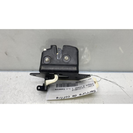 Serrure de coffre FIAT PANDA 2 Photo n°1