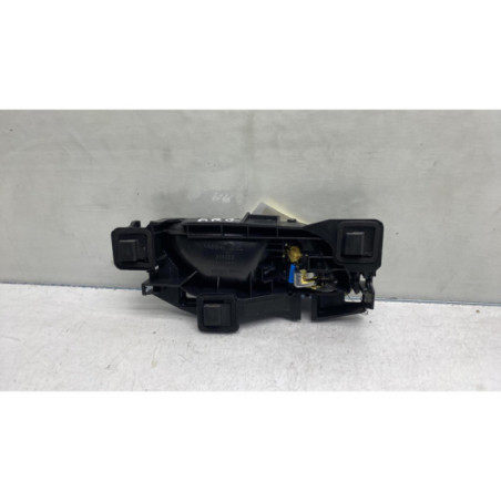 Poignee interieur arriere gauche PEUGEOT 3008 2
