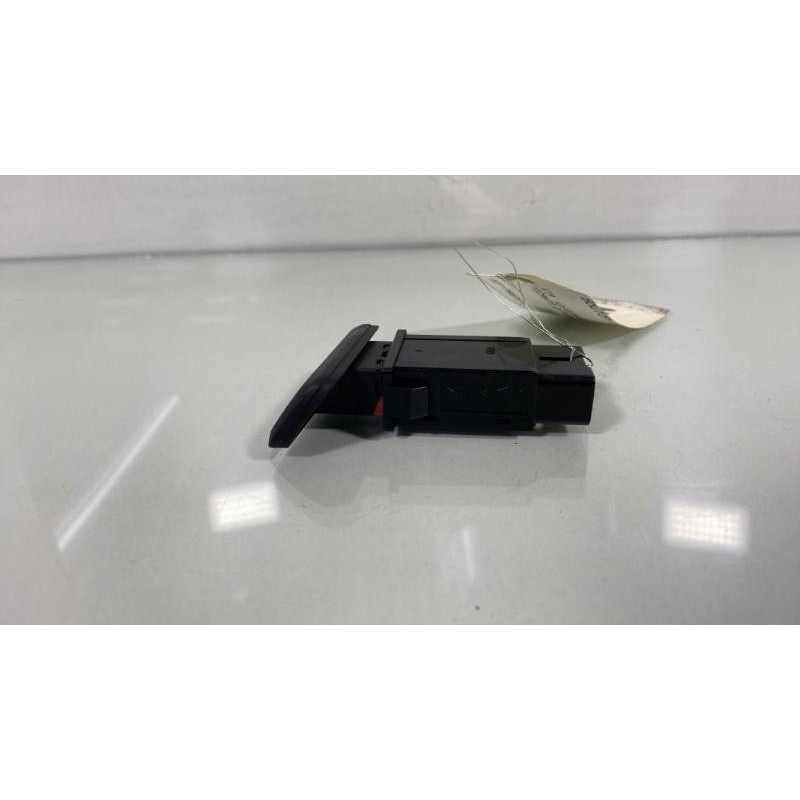 Bouton de warning KIA PICANTO 2 Photo n°2