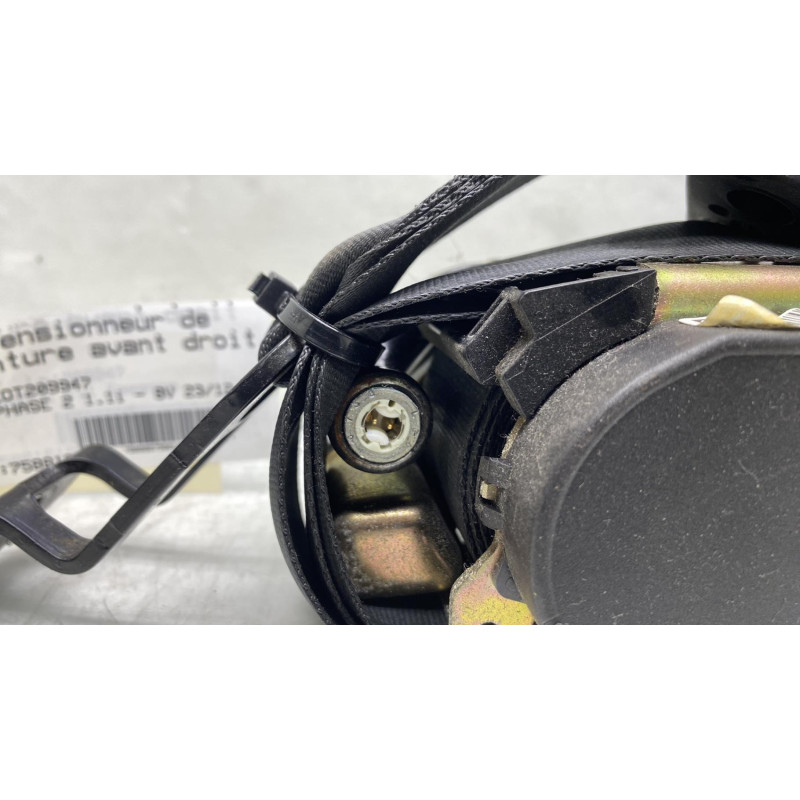 Pretensionneur de ceinture avant droit PEUGEOT 206 Photo n°3