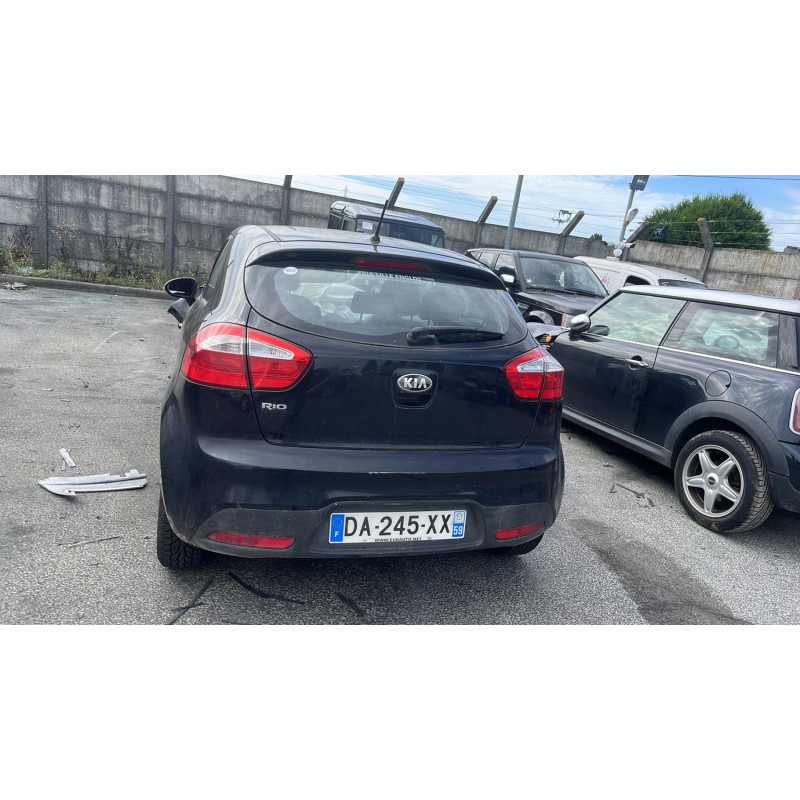 Vitre avant gauche KIA RIO 3 Photo n°11