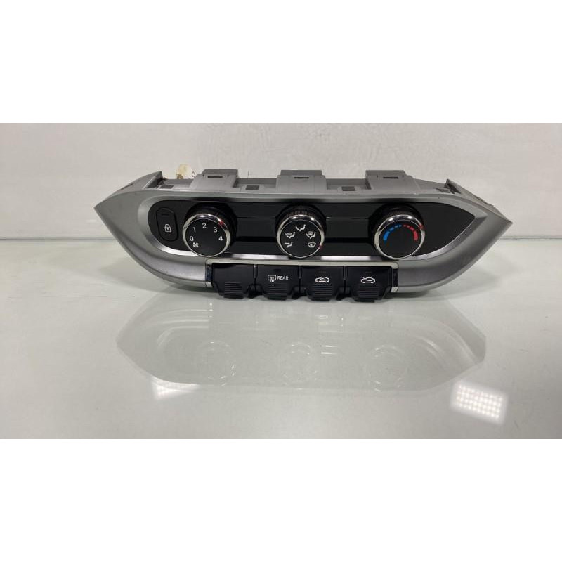 Commande chauffage KIA RIO 3 Photo n°2