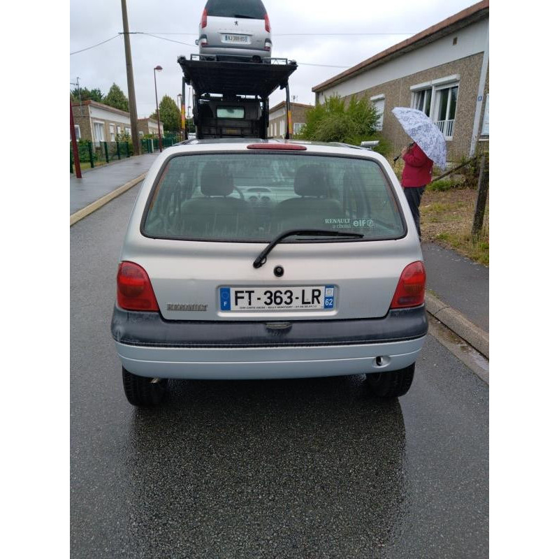 Calculateur moteur RENAULT TWINGO 1 Photo n°8