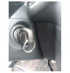 Poignee porte avant droit RENAULT CLIO 2