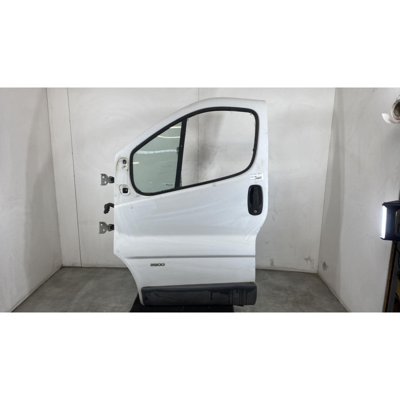 Porte avant gauche OPEL VIVARO 1 Photo n°7