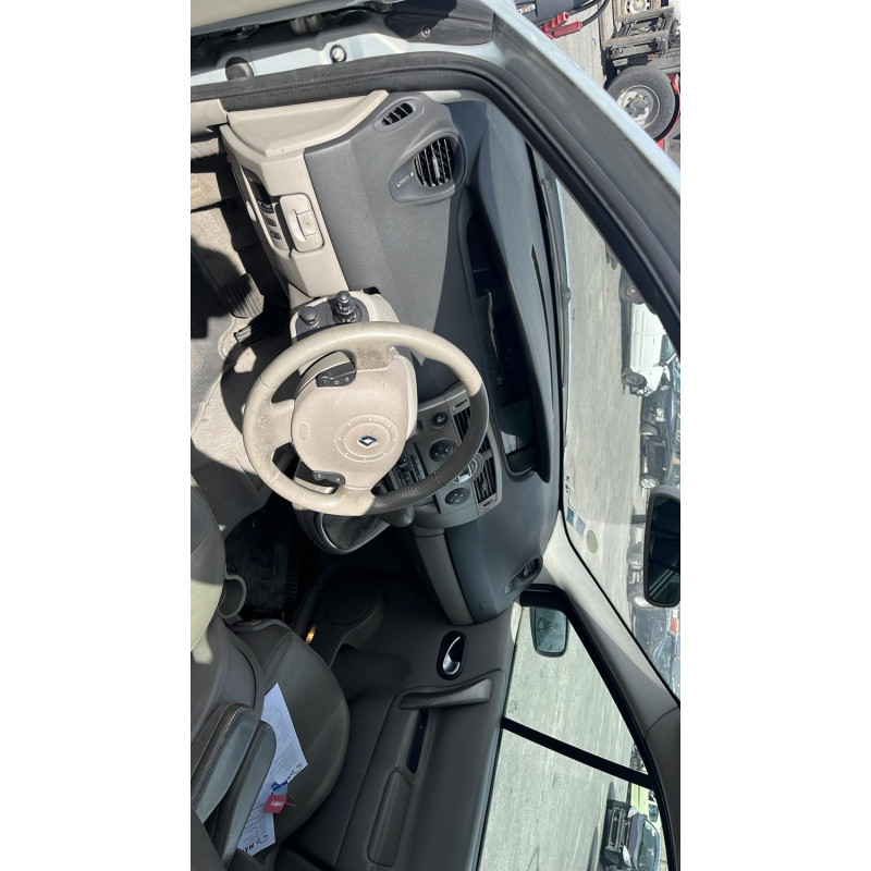 Compresseur clim RENAULT SCENIC 2 Photo n°5