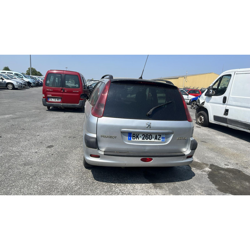 Compresseur clim PEUGEOT 206 Photo n°5