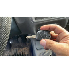 Serrure avant gauche RENAULT CLIO 2