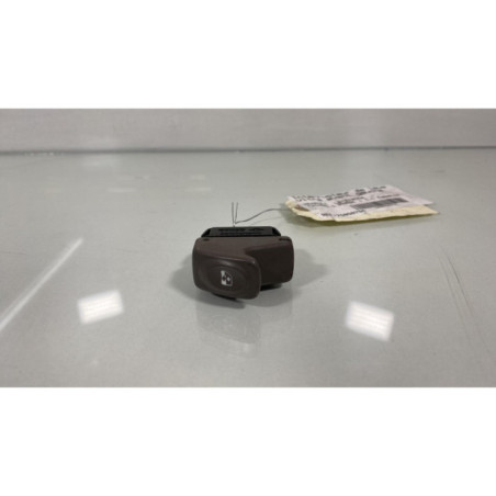 Interrupteur de leve vitre avant gauche RENAULT TWINGO 1