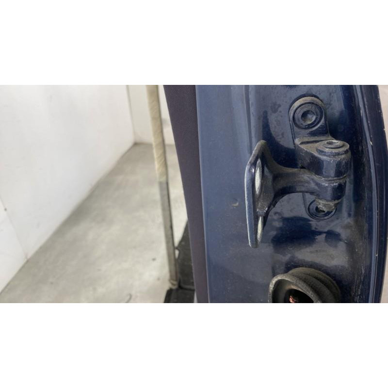 Porte arriere gauche MERCEDES CLASSE A 168 Photo n°2