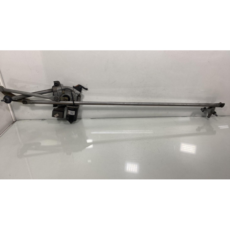 Moteur essuie glace avant MERCEDES CLASSE A 168 Photo n°2