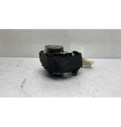 Pretensionneur de ceinture avant gauche RENAULT CLIO 4