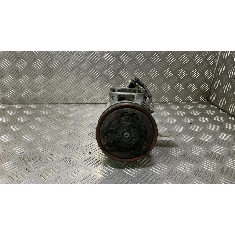 Compresseur clim RENAULT CLIO 4 Photo n°2