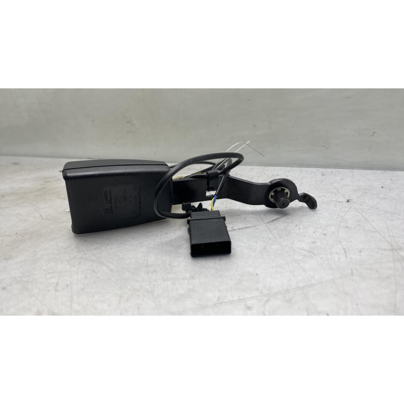 Attache ceinture avant droit ALFA ROMEO MITO Photo n°3