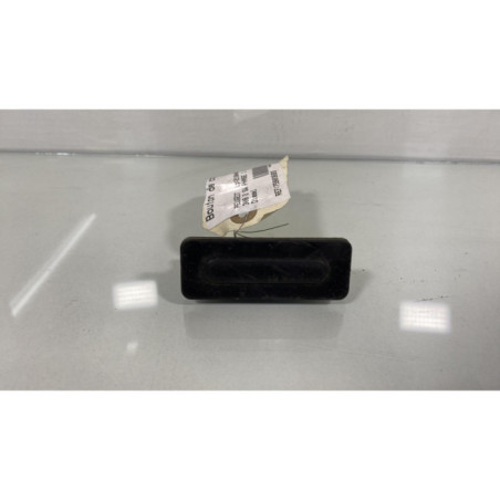 Bouton de coffre PEUGEOT 308 2 SW