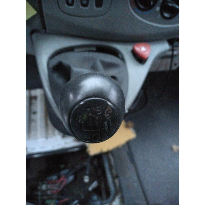 Poignee porte avant droit RENAULT TRAFIC 2 Photo n°8