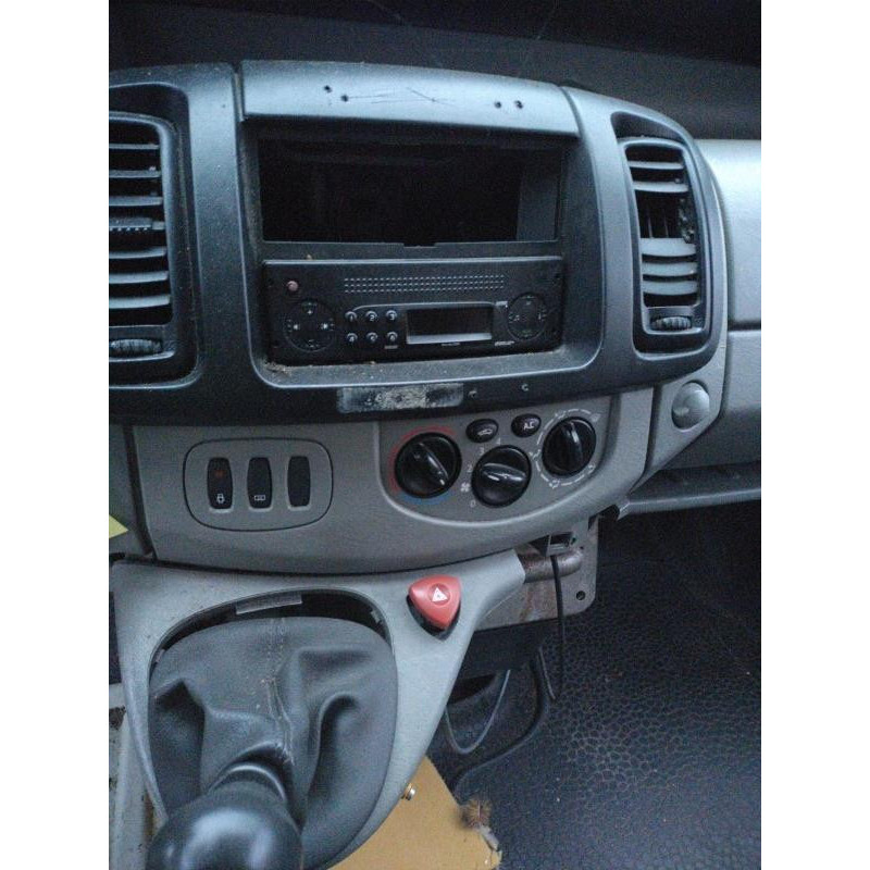 Porte avant gauche RENAULT TRAFIC 2 Photo n°19