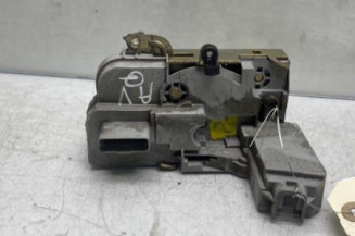 Serrure avant gauche PEUGEOT 307