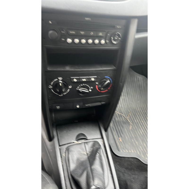 Pretensionneur de ceinture avant droit PEUGEOT 207 Photo n°20