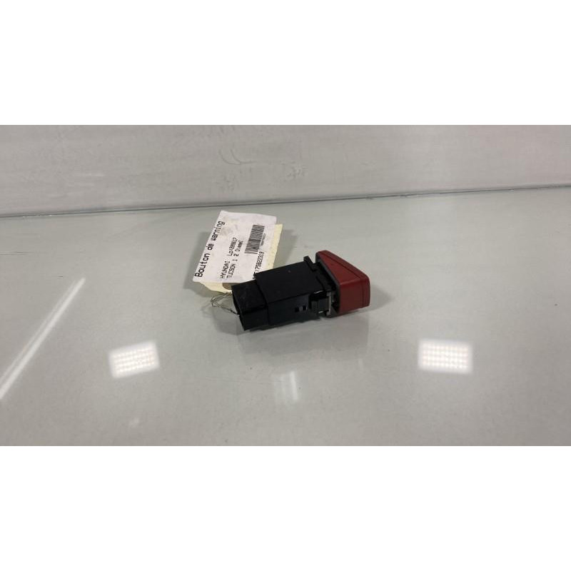 Bouton de warning HYUNDAI TUCSON 1 Photo n°1