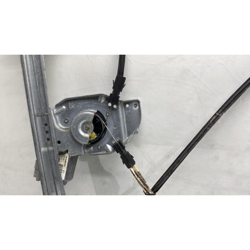 Leve vitre electrique avant droit PEUGEOT 1007 Photo n°5