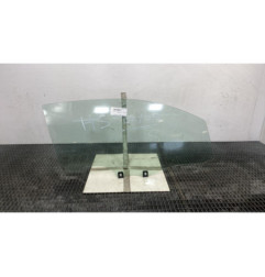 Vitre avant droit PEUGEOT 108
