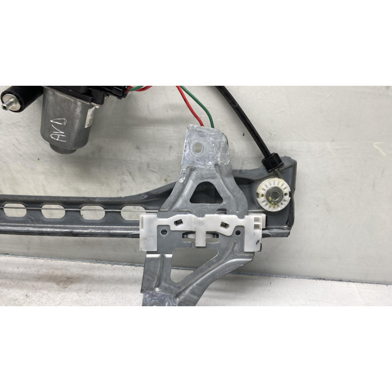 Leve vitre electrique avant droit PEUGEOT 108 Photo n°4