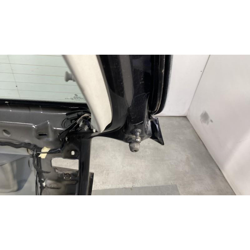 Malle/Hayon arriere VOLKSWAGEN GOLF PLUS Photo n°4