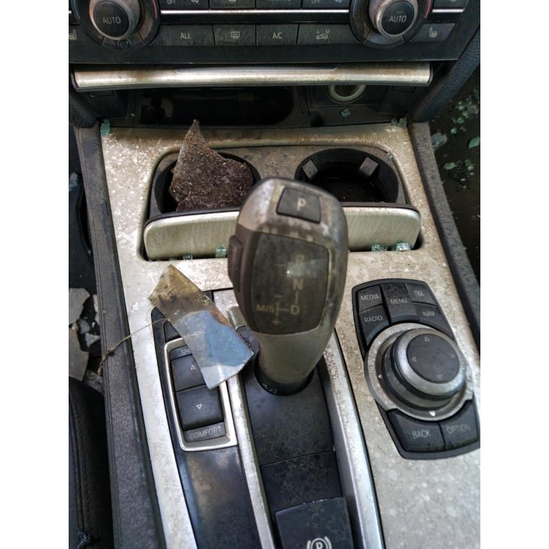 Trappe d'essence BMW SERIE 7 F01 Photo n°8