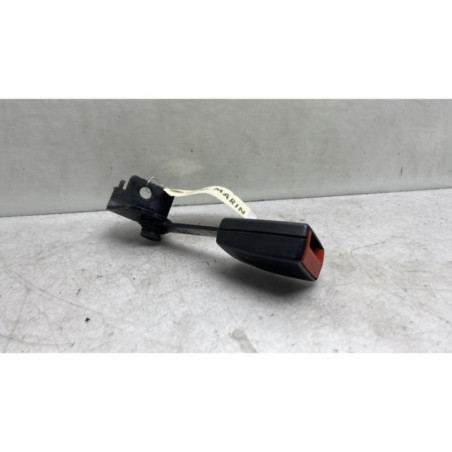 Attache ceinture arriere gauche BMW SERIE 7 F01