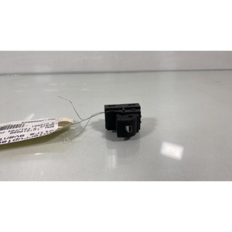 Interrupteur de leve vitre avant droit BMW SERIE 7 F01