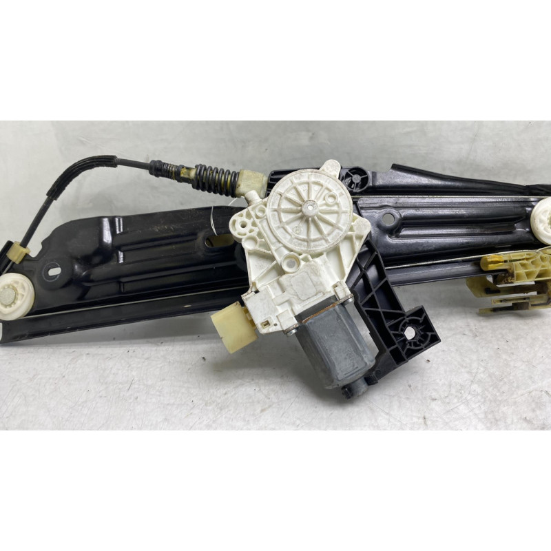 Leve vitre electrique arriere droit BMW SERIE 7 F01 Photo n°3
