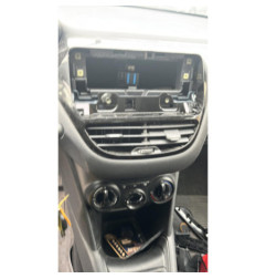 Cremaillere assistee PEUGEOT 208 1