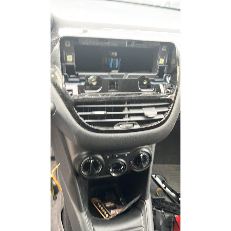 Cremaillere assistee PEUGEOT 208 1 Photo n°9