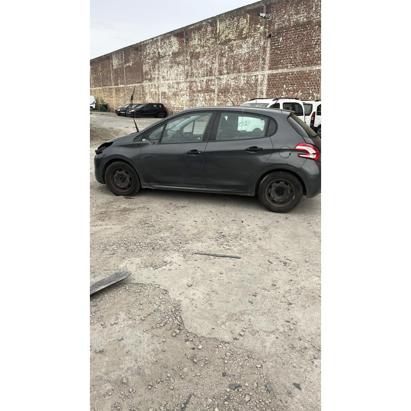 Cremaillere assistee PEUGEOT 208 1 Photo n°12