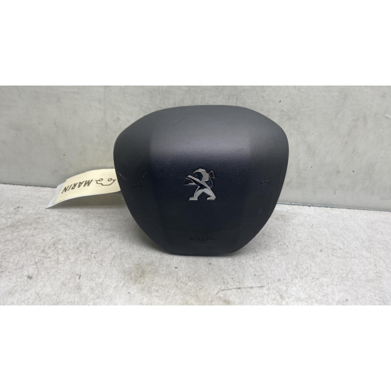 Air bag conducteur PEUGEOT 208 1 Photo n°1