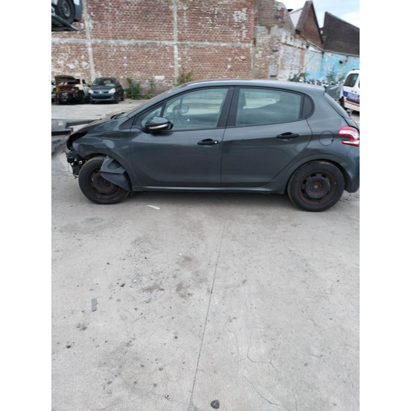 Volant PEUGEOT 208 1 Photo n°5
