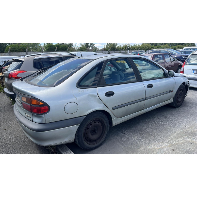 Jante RENAULT LAGUNA 1 Photo n°12
