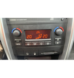 Ecran GPS PEUGEOT 207