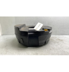 Caisson de basses AUDI Q7 1