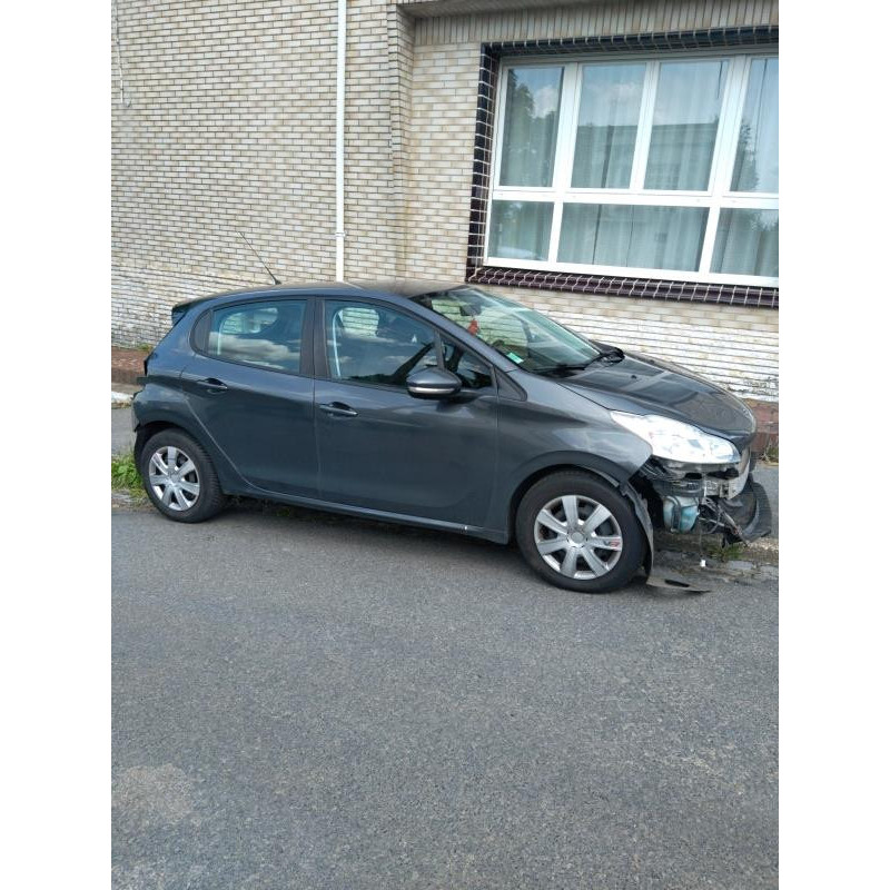Jante PEUGEOT 208 1 Photo n°10